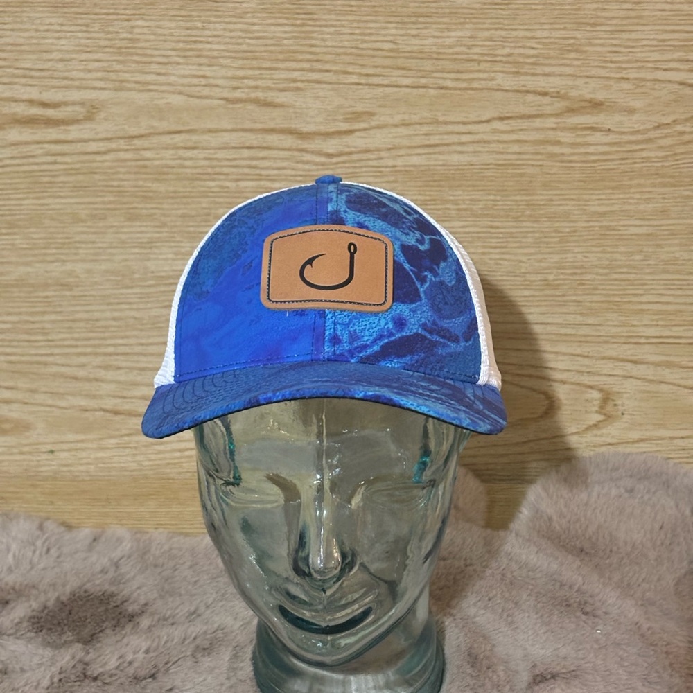 Avid performance hat